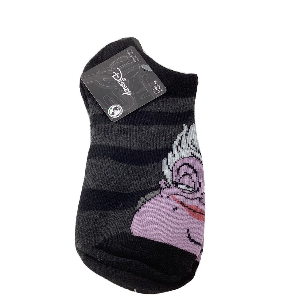 NEW!  Disney Ursula Women’s Shoe Size 4-10 No-Show Ankle Socks Gray Striped